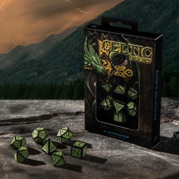 Celtic 3D Revised kauliukų rinkinys juodos ir žalios spalvos
